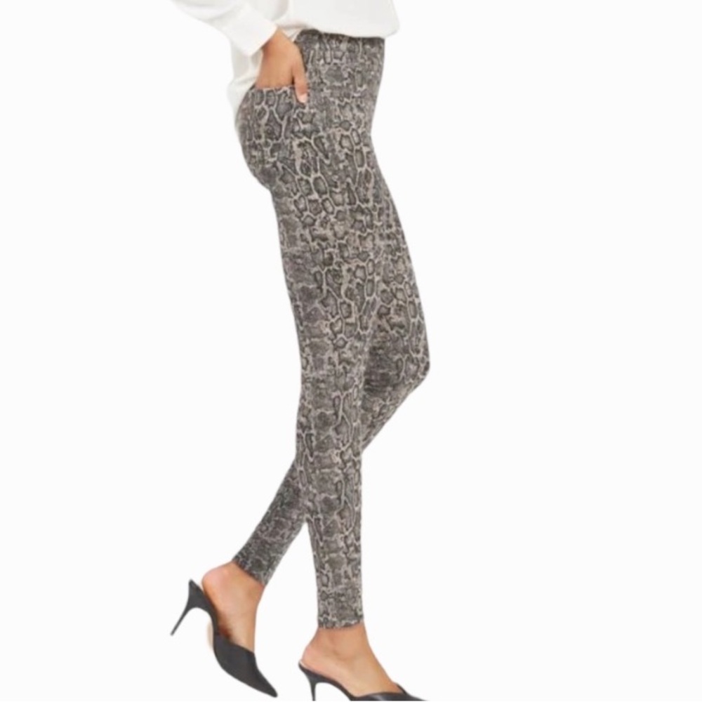 Swifty Snakeskin Ankle Jeggings Spanx Black Gray/Tan Size M